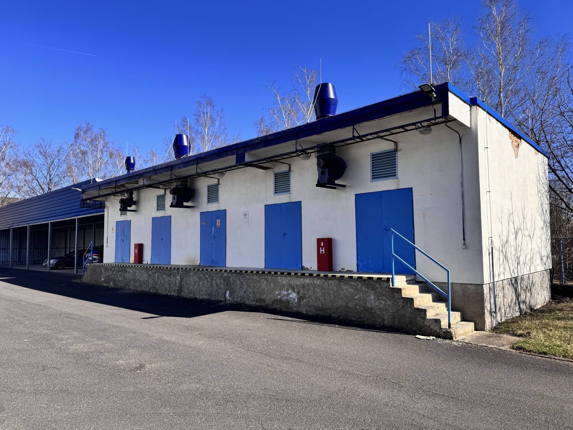 Průmyslový areál 10 973 m²