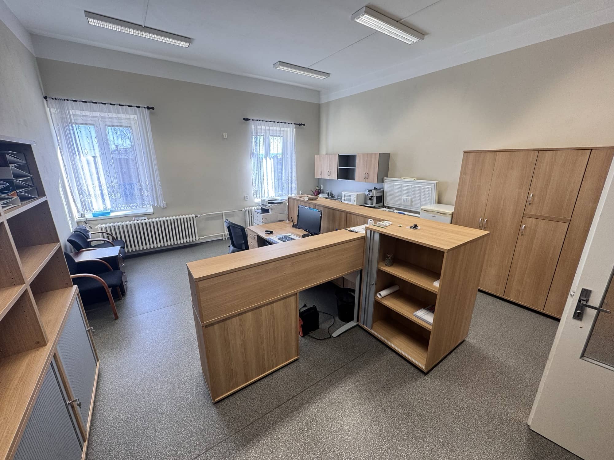 Průmyslový areál 10 973 m²