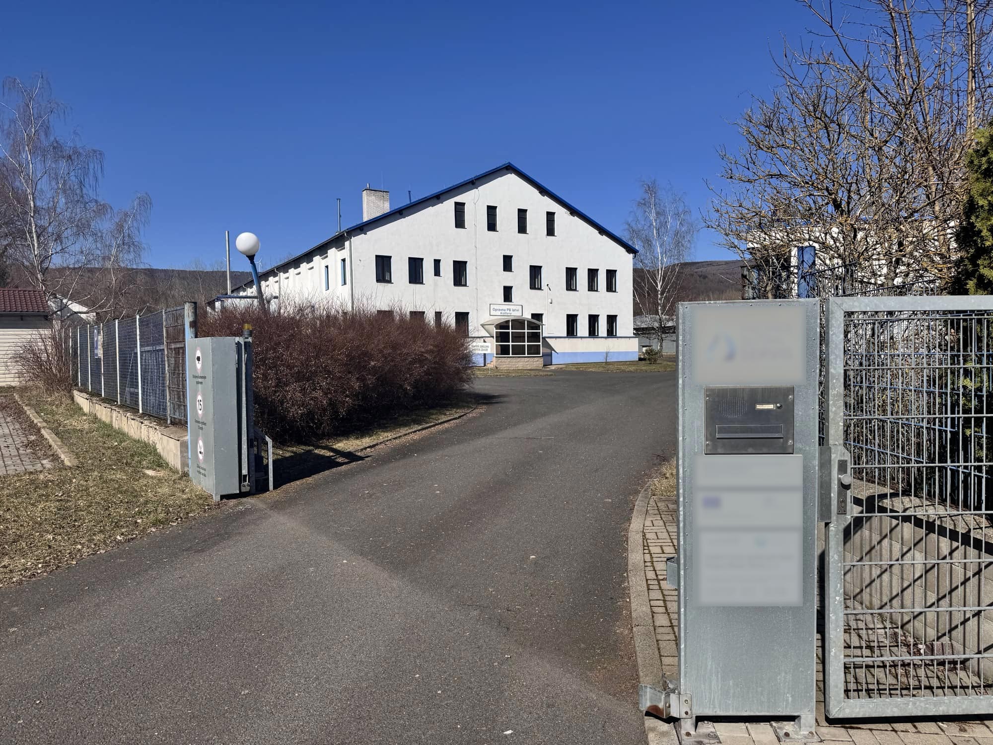 Průmyslový areál 10 973 m²