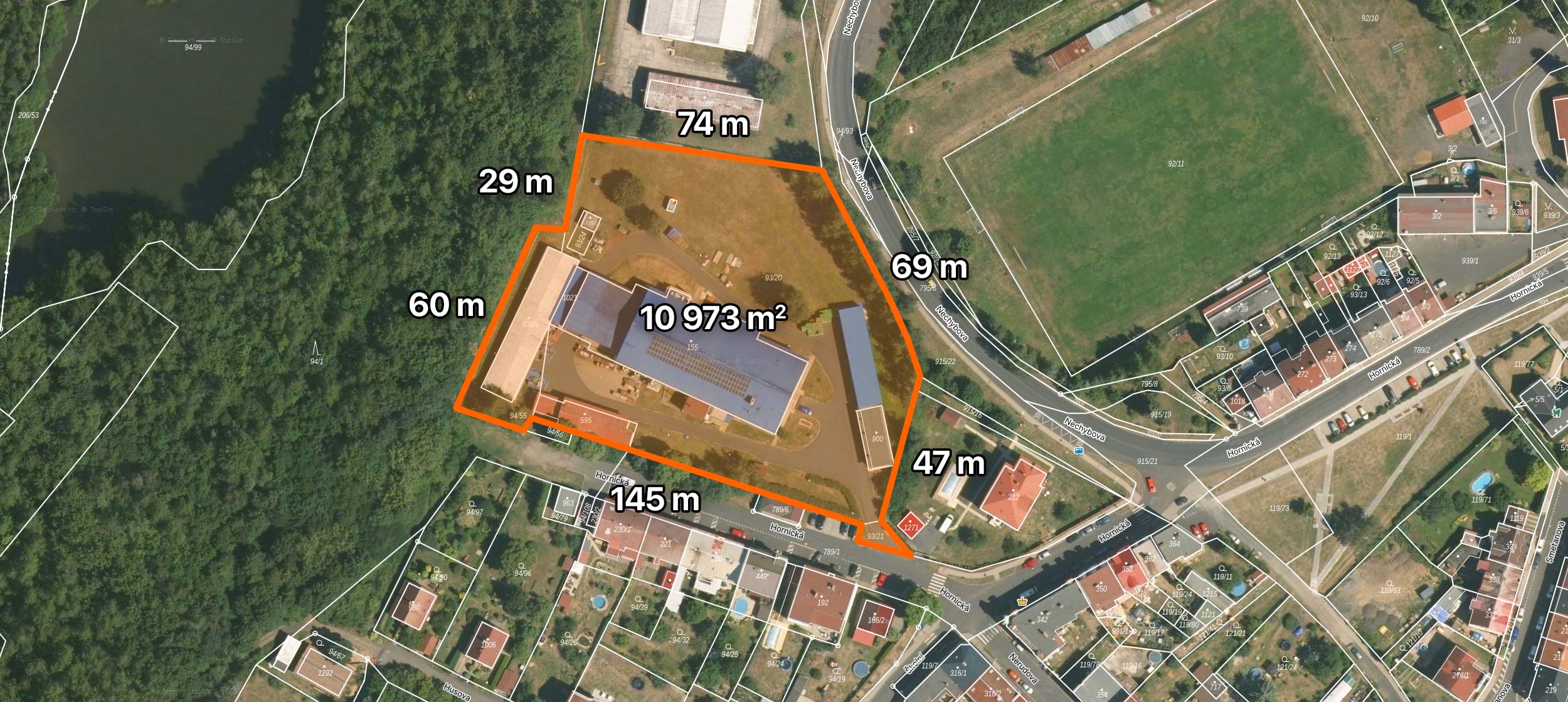 Průmyslový areál 10 973 m²