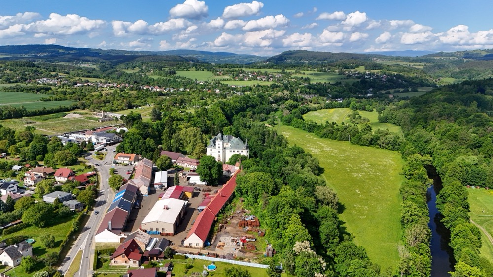 Krásný stavební pozemek 3 378 m² v Turnově - Daliměřicích